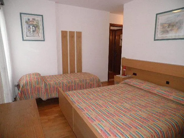 Appartamenti Nigritella Falcade 0*,