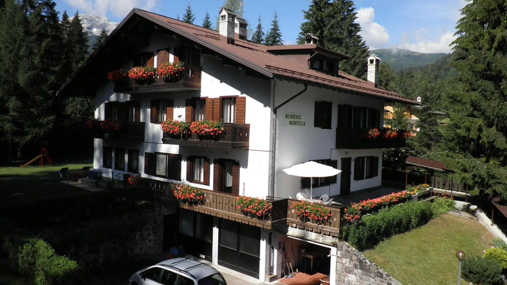 Appartamenti Nigritella Falcade 0*,